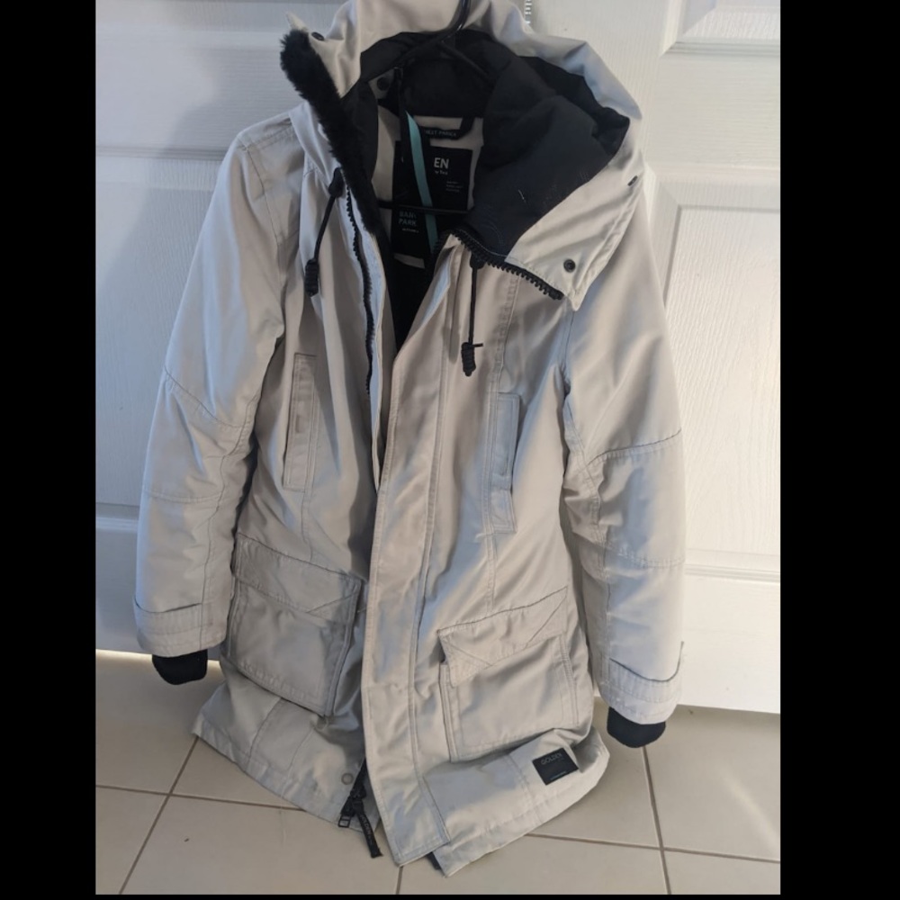 Aritzia TNA BANCROFT parka